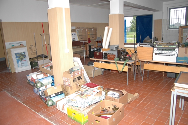 Das Museum zieht um - Teil 7 (Das Einräumen) - 3/20 Das Museum zieht um - Teil 7 (Das Einräumen) - 3/20