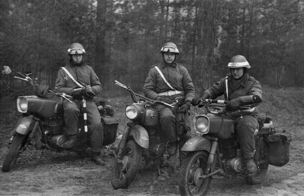 Altes Foto aus den 50er Jahren von den Anfängen in Eggesin (20) Altes Foto aus den 50er Jahren von den Anfängen in Eggesin (20)