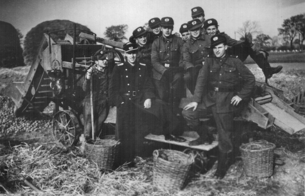 Altes Foto aus den 50er Jahren von den Anfängen in Eggesin (24)